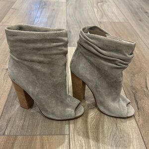 Chic Gray Suede Ankle Boots Kristin Cavallari